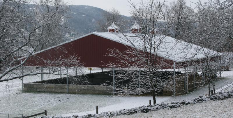 Vernon Valley Farm - Barn in Snow